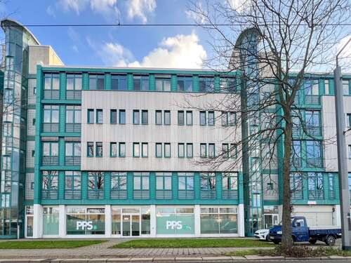 Foto - Büro in Dresden 821,70 € 83 m² - 821,70&nbsp;EUR Kaltmiete, ca.&nbsp; 83,00&nbsp;m&sup2;