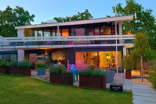 Foto - Haus zum Kaufen in Stuttgart 1.950.000,00 € 200 m²