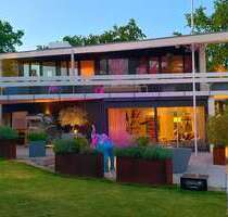 Haus zum Kaufen in Stuttgart 1.950.000,00 € 200 m²