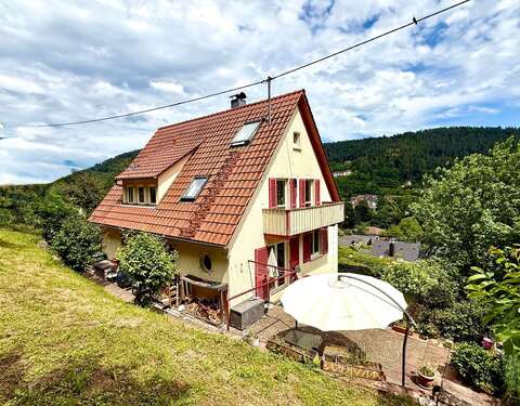 Foto - Haus zum Kaufen in Calw 390.000,00 € 200 m²