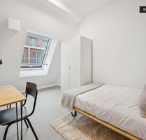 WG-Zimmer in Berlin 610,00 € 10 m²