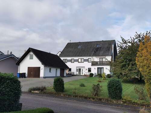 Foto - Haus zum Kaufen in Mastershausen 439.000,00 € 311 m²