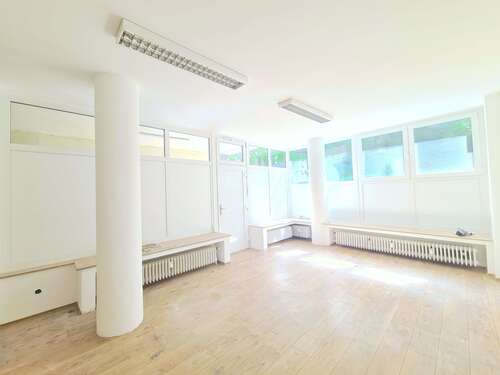 Foto - Einzelhandel in Solingen 450,00 € 10 m²
