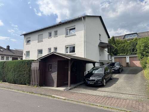 Foto - Haus zum Kaufen in Niedernhausen 855.000,00 € 310 m²