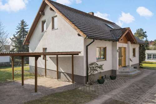 Foto - Haus zum Kaufen in Salzatal 410.000,00 € 156 m²