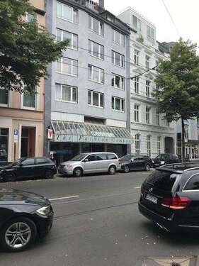 Foto - Einzelhandel in Düsseldorf 1.544,00 € 154.4 m²