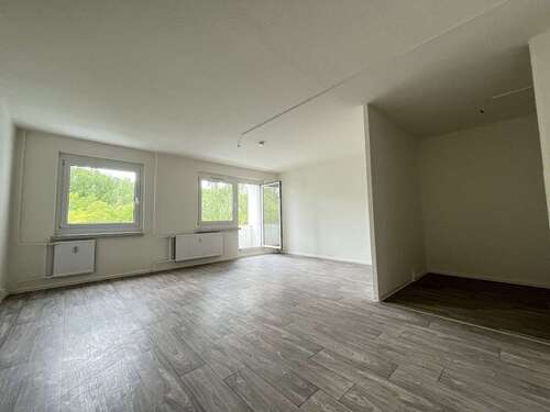 Foto - Wohnung zum Mieten in Chemnitz 350,00 € 68.89 m²