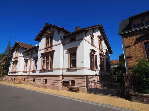 Foto - Haus zum Kaufen in Zweibrücken 460.000,00 € 220 m²