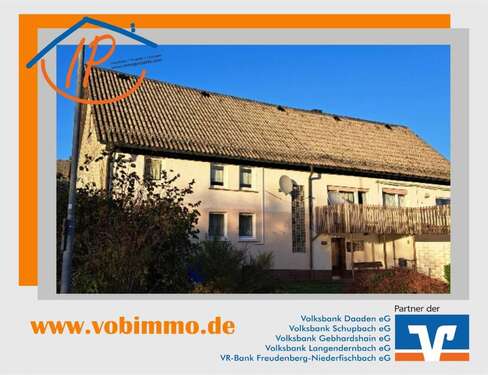 Foto - Haus zum Kaufen in Breitscheid 129.000,00 € 223 m²