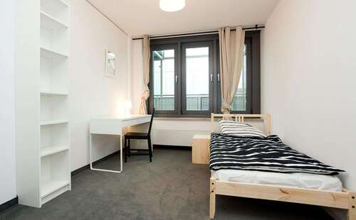 Foto - WG-Zimmer in Frankfurt am Main 510,00 € 12 m²