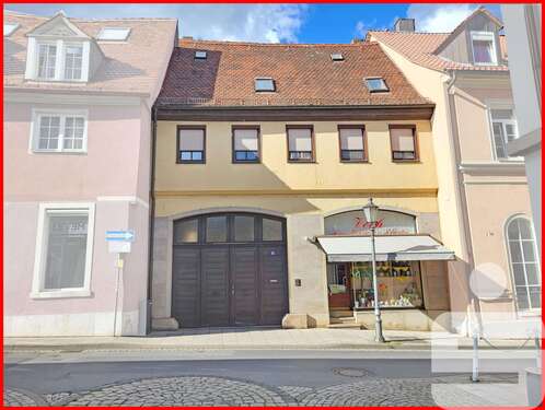 Foto - Haus zum Kaufen in Kitzingen 290.000,00 € 200 m²