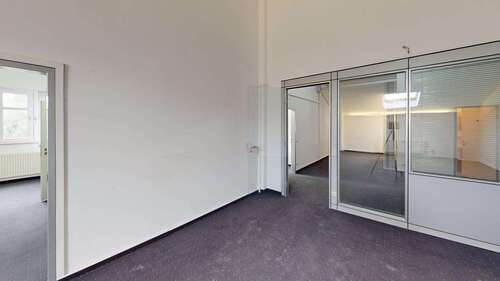 Foto - Büro in Pfraundorf 3.000,00 € 400 m²