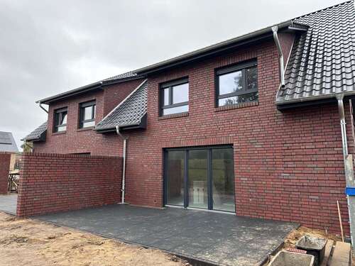 Foto - Haus zum Mieten in Bispingen 1.480,00 € 147 m²