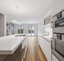 Haus zum Mieten in Düsseldorf - Heerdt 3.500,00 € 165 m²