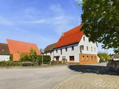 Foto - Haus zum Kaufen in Lauf an der Pegnitz 700.000,00 € 110 m²