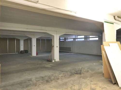 Foto - Halle in Fellbach 520,00 € 120 m²