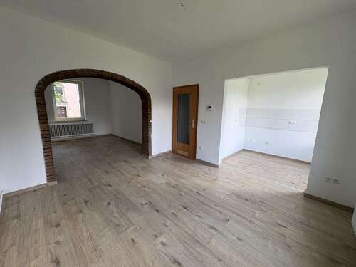 Foto - Wohnung zum Mieten in Wilhelmshaven 369,00 € 52.31 m²