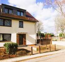 Haus zum Kaufen in Essen 555.000,00 € 182 m²