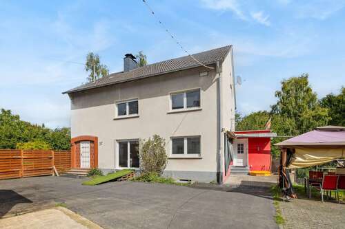 Foto - Haus zum Kaufen in Stipshausen 289.000,00 € 193 m²