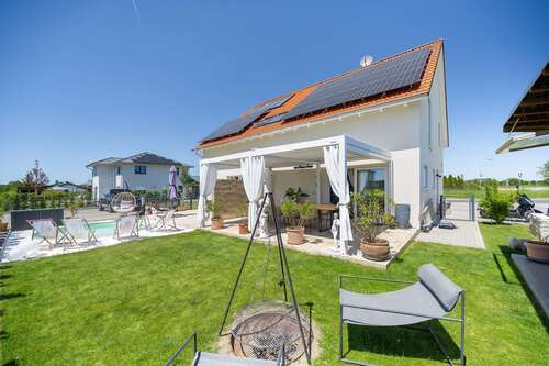 Foto - Haus zum Kaufen in Bockhorn 1.359.500,00 € 216 m²