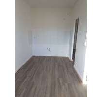 Wohnung zum Mieten in Halle 295,00 € 56.65 m²