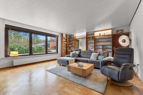 Foto - Haus zum Kaufen in Westerstede 379.000,00 € 212.82 m²