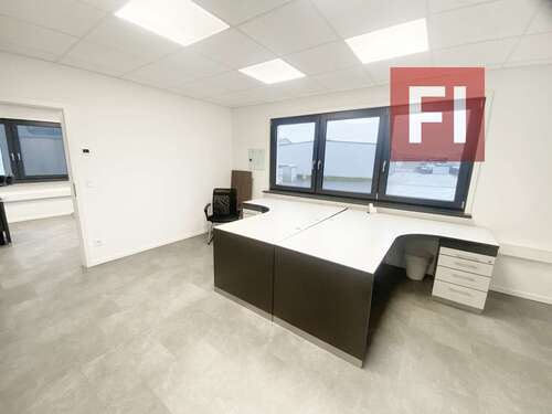 Foto - Büro in Dipperz 1.450,00 € 143.6 m²