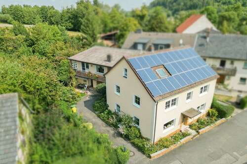Foto - Haus zum Kaufen in Mitwitz 195.000,00 € 226 m²