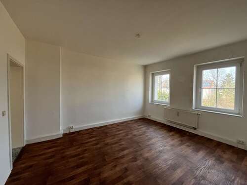 Foto - Wohnung zum Mieten in Groß Schacksdorf 230,00 € 47 m²