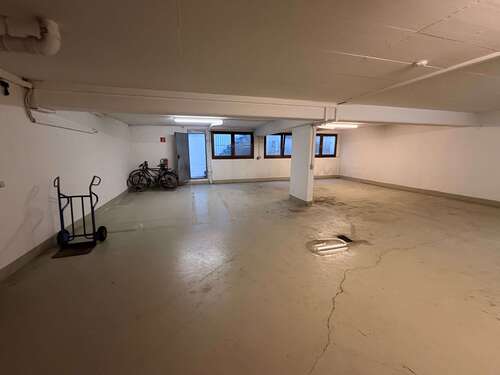 Foto - Garage zu vermieten in Stuttgart 1.500,00 €