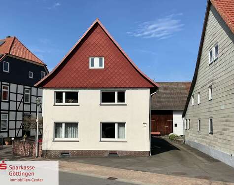 Foto - Haus zum Kaufen in Bovenden 185.000,00 € 198 m²