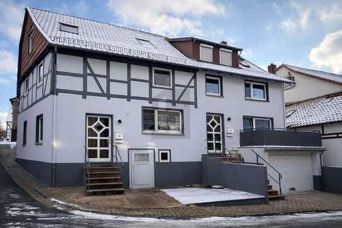 Foto - Haus zum Kaufen in Dassel 99.000,00 € 315 m²