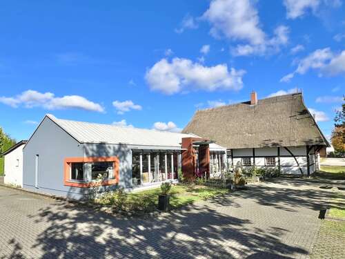 Foto - Spezialgewerbe in Admannshagen-Bargeshagen 690.000,00 € 350.36 m²