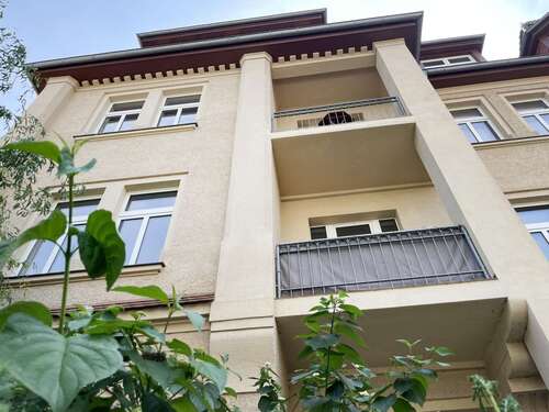 Foto - Wohnung zum Mieten in Halle 680,00 € 61.78 m²