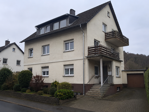 Foto - Haus zum Kaufen in Bad Endbach 270.000,00 € 205 m²