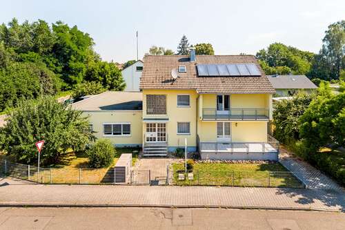 Foto - Haus zum Kaufen in Rastatt 949.000,00 € 250 m²