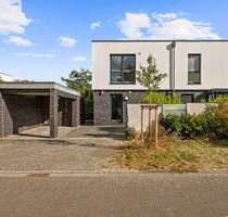 Haus zum Mieten in Lüneburg 2.100,00 € 132 m²