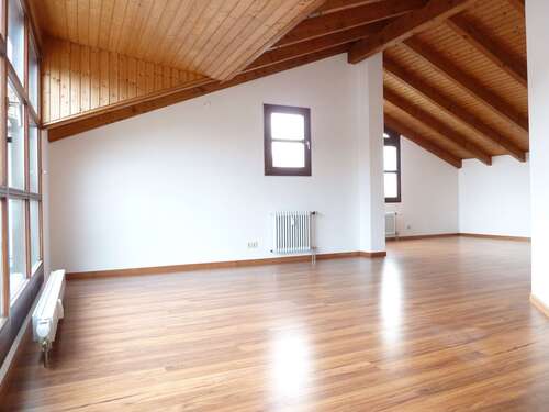 Foto - Wohnung zum Mieten in Reutlingen 800,00 € 90 m²