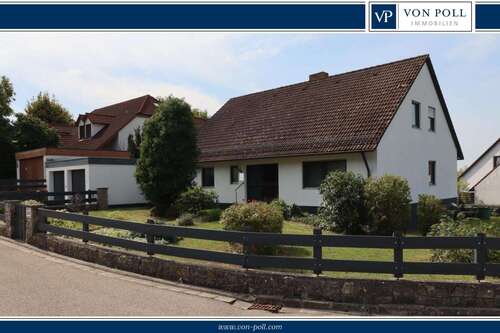 Foto - Haus zum Kaufen in Dombühl 379.000,00 € 161 m²