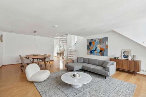 Foto - Wohnung zum Kaufen in Düsseldorf - Altstadt 350.000,00 € 95 m²