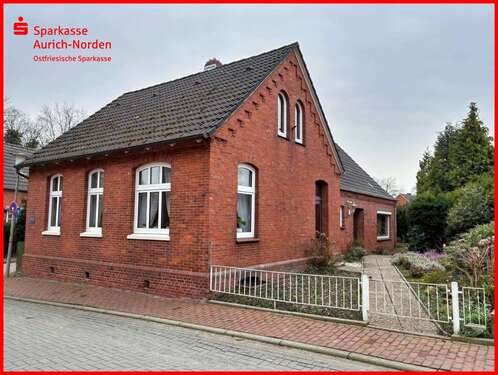 Foto - Haus zum Kaufen in Krummhörn 158.000,00 € 135 m²