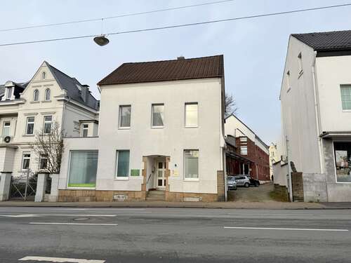 Foto - Haus zum Kaufen in Haan 1.099.000,00 € 422 m²