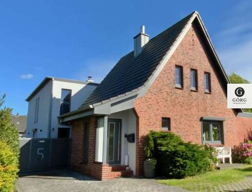 Foto - Haus zum Kaufen in Husum 653.000,00 € 210 m²
