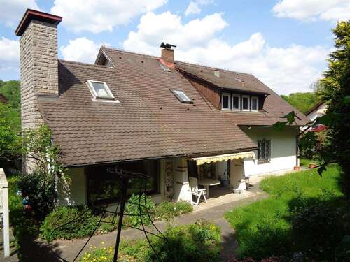 Foto - Haus zum Kaufen in Wertheim 465.000,00 € 185 m²