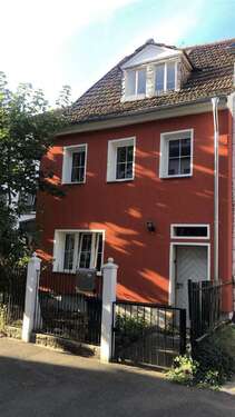 Foto - Haus zum Kaufen in Würzburg-Heidingsfeld 299.000,00 € 100 m²