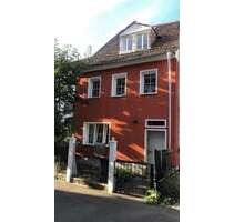 Haus zum Kaufen in Würzburg-Heidingsfeld 239.000,00 € 100 m²