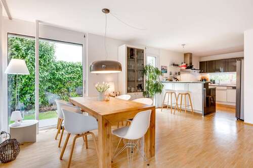 Foto - Haus zum Kaufen in Höhenkirchen 1.140.000,00 € 149.99 m²