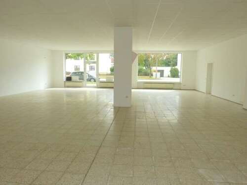 Foto - Einzelhandel in Schwandorf 1.390,00 € 192.27 m²