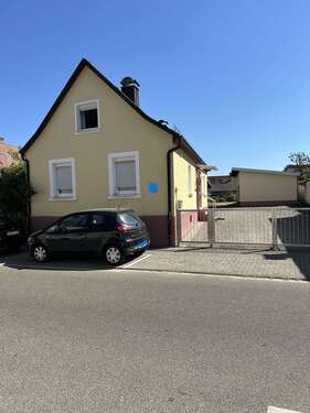 Foto - Haus zum Kaufen in Linkenheim-Hochstetten 495.000,00 € 105 m²
