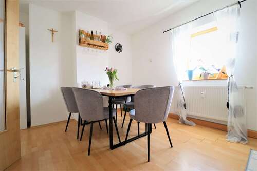 Foto - Wohnung zum Mieten in Rottenburg an der Laaber 650,00 € 79.5 m²